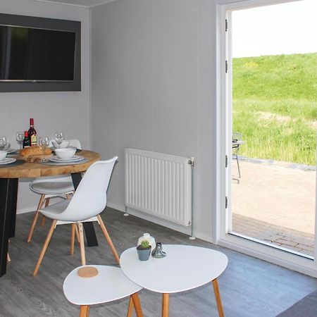 Beautiful Home In Sint-Annaland With Kitchen Exterior photo